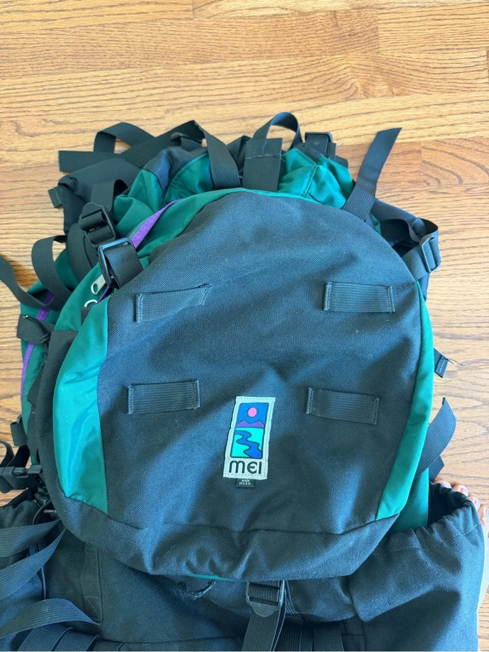 MEI Vintage Made in USA Hiking Outdoors Backpack with Daypack XL